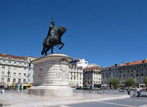 praça figueira lisbon